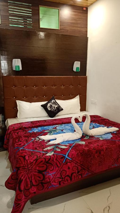 Hotel 7 Heights Mussoorie Bagian luar foto